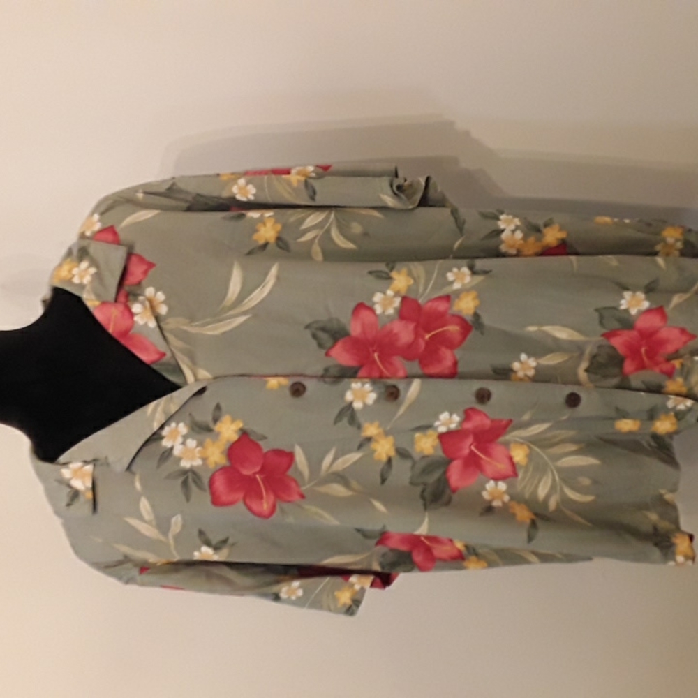 Caribbean Joe Woman Hawaiian shirt 3X